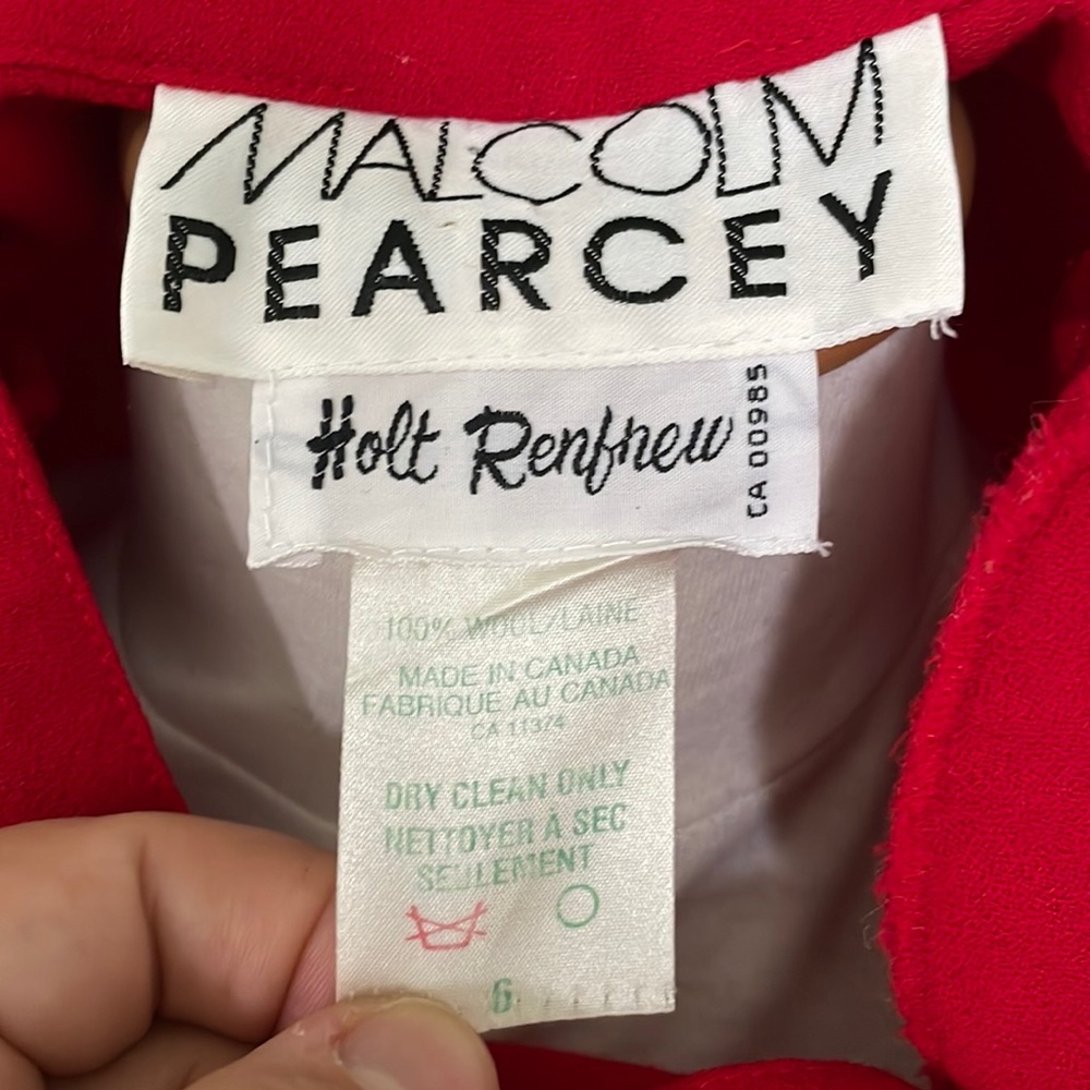 π HOST PICK π Vintage Malcolm Pearce/Holt Renfrew Long Red Gown, Size 6 π¨π¦ - Picture 15 of 15